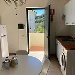 Li A 100 Mt Dal Mare Cilento Coast Bed and Breakfast Scario